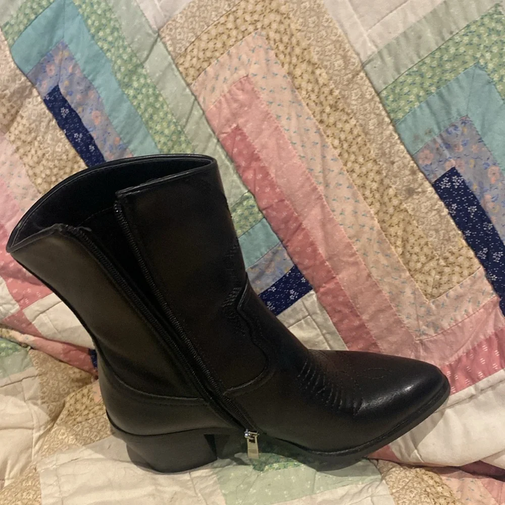 Princess Polly western short Boots size 7 - Picture 2 of 3